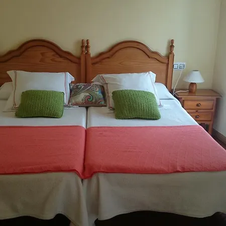 בית נופש Casa O Torgal פרדה דל סיל